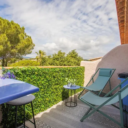 Un Petit Paradis A Gigaro Apartment *